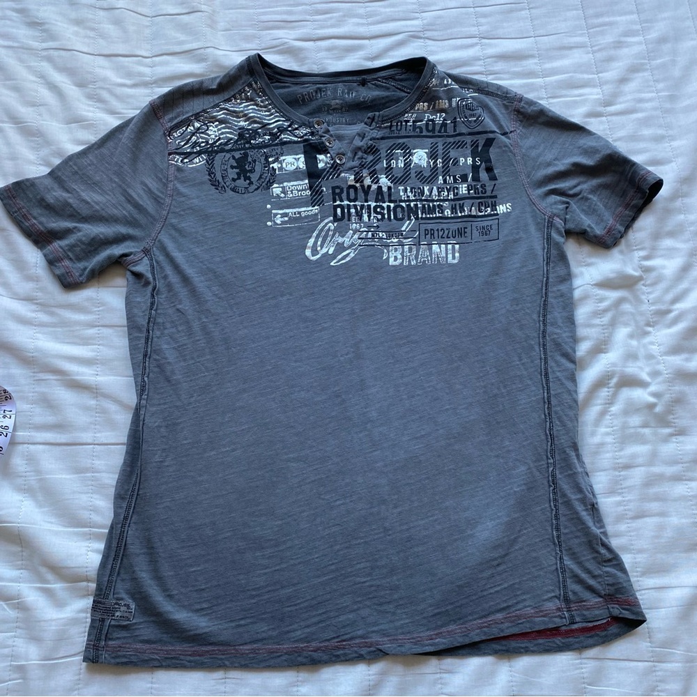 Royal Division Graphic Crew Neck T‑Shirt - Charcoal Gray